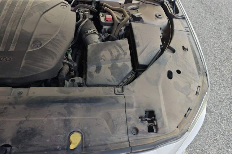 Used Volvo S90 2021 B5 Zhiyi Luxury Edition Engine Bay Left