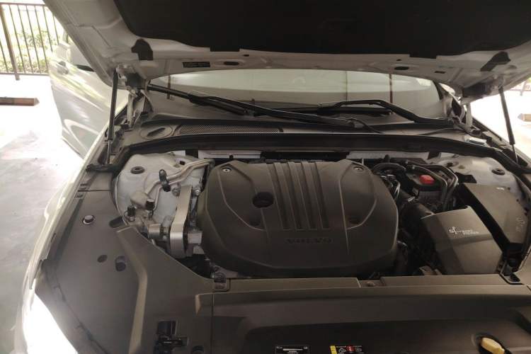 Used Volvo S90 2021 B5 Zhiyuan Luxury Edition Engine Bay Right