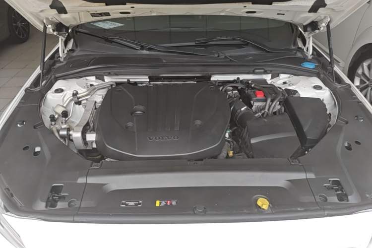 Used Volvo S90 2021 B5 Zhiyuan Luxury Edition Engine Bay