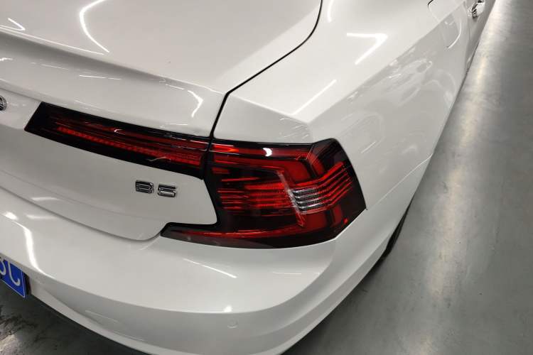 Used Volvo S90 2021 B5 Zhiyuan Luxury Edition Exterior 2