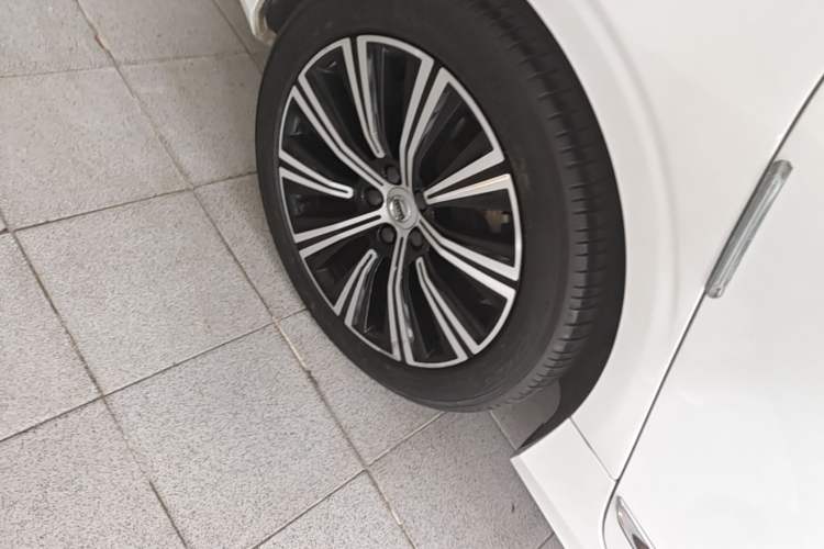 Used Volvo S90 2021 B5 Zhiyuan Luxury Edition Exterior 2