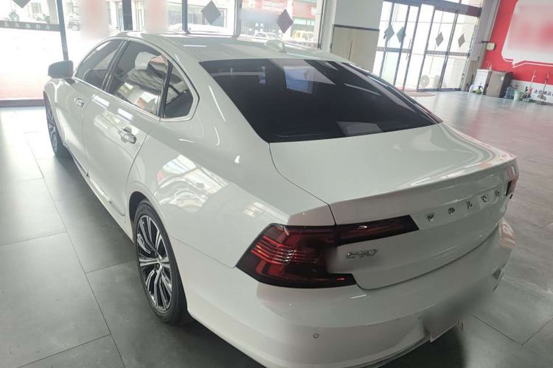 Used Volvo S90 2021 B5 Zhiyuan Luxury Edition Exterior 2