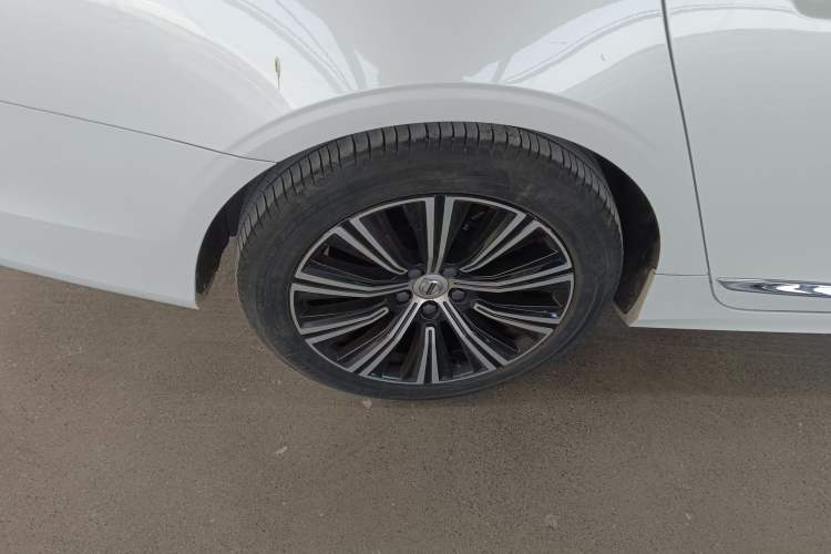 Used Volvo S90 2021 B5 Zhiyuan Luxury Edition Exterior 3