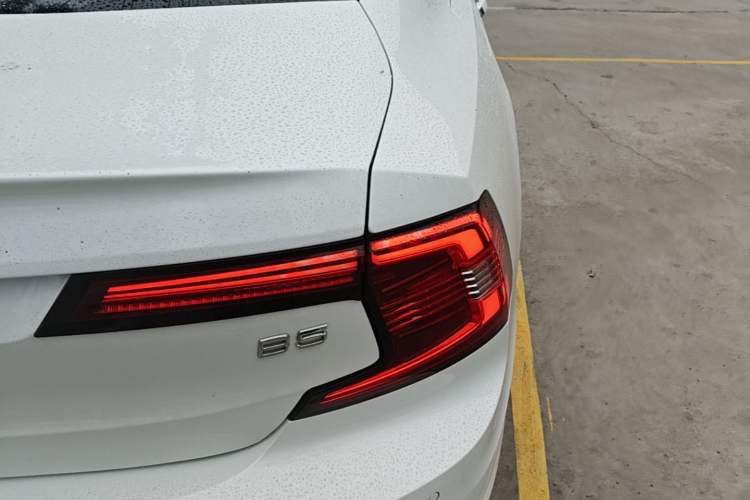 Used Volvo S90 2021 B5 Zhiyi Luxury Edition Exterior 3