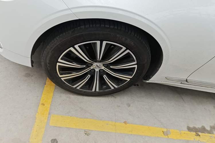 Used Volvo S90 2021 B5 Zhiyi Luxury Edition Exterior 4