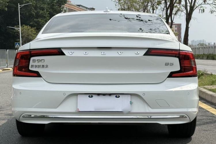Used Volvo S90 2021 B5 Zhiyuan Luxury Edition Exterior 6