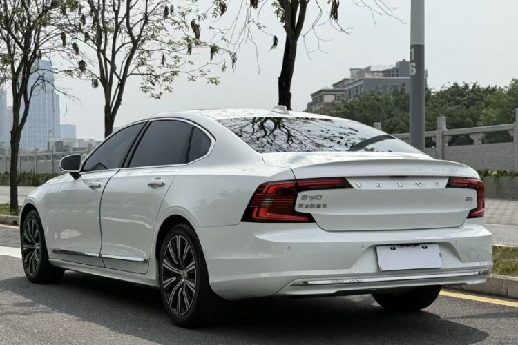 Used Volvo S90 2021 B5 Zhiyuan Luxury Edition Exterior 8