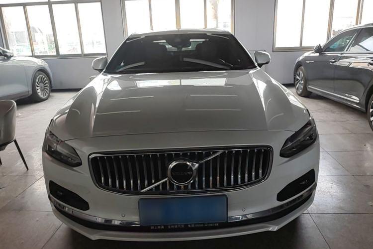 Used Volvo S90 2021 B5 Zhiyuan Luxury Edition Front