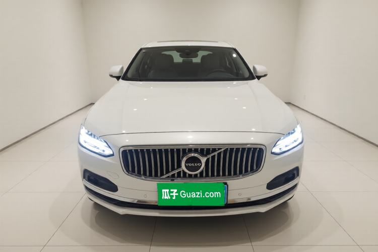 Used Volvo S90 2021 B5 Zhiyuan Luxury Edition Front