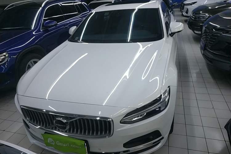 Used Volvo S90 2021 B5 Zhiyi Luxury Edition Front