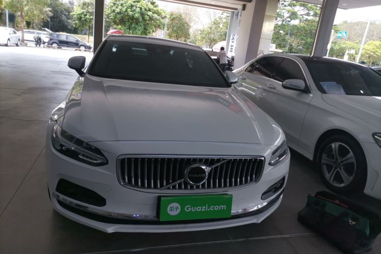 Used Volvo S90 2021 B5 Zhiyi Luxury Edition Front
