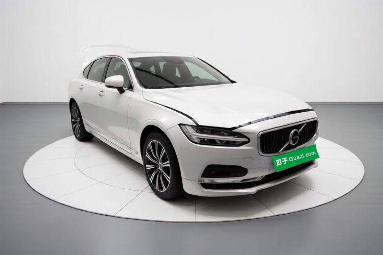 Used Volvo S90 2021 B5 Zhiyuan Luxury Edition Front Right 45 Deg