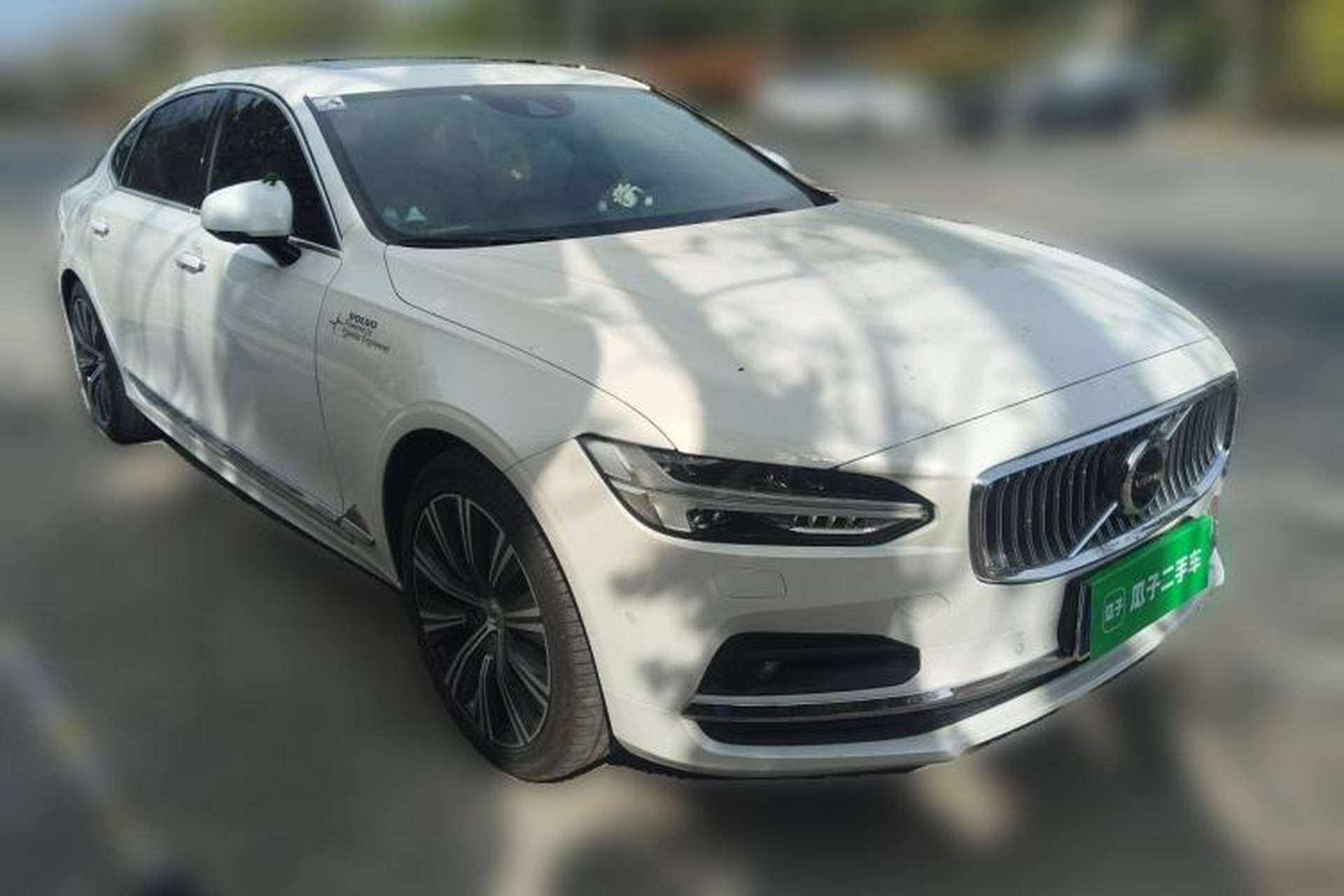 Used Volvo S90 2021 B5 Luxury Smart Edition Front Right 45 Deg