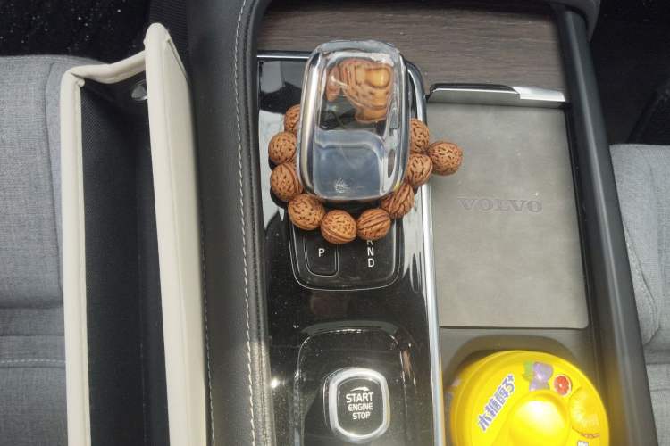 Used Volvo S90 2021 B5 Luxury Smart Edition Gear Lever