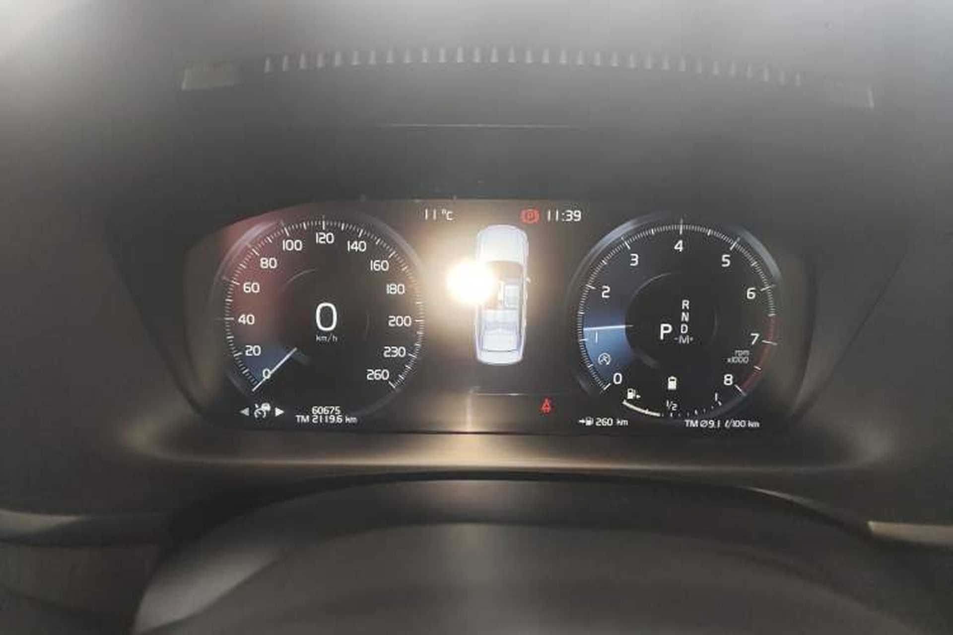 Used Volvo S90 2021 B5 Zhiyuan Luxury Edition Instrument Cluster
