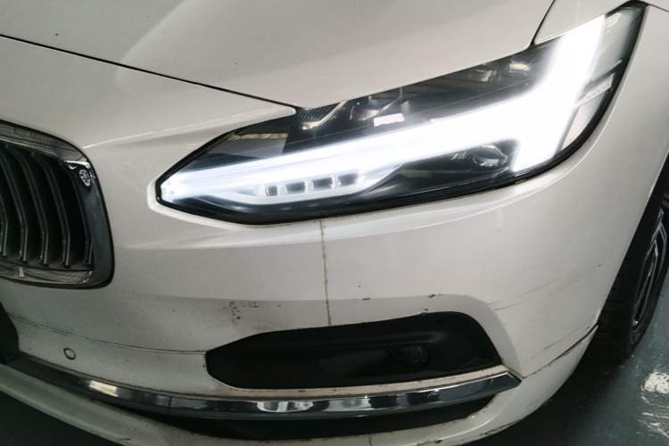 Used Volvo S90 2021 B5 Zhiyuan Luxury Edition Left Front Headlight