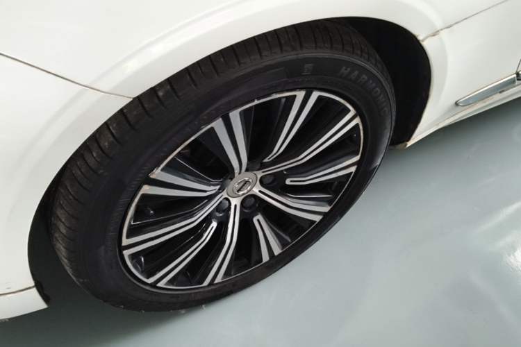 Used Volvo S90 2021 B5 Zhiyuan Luxury Edition Left Front Wheel Hub