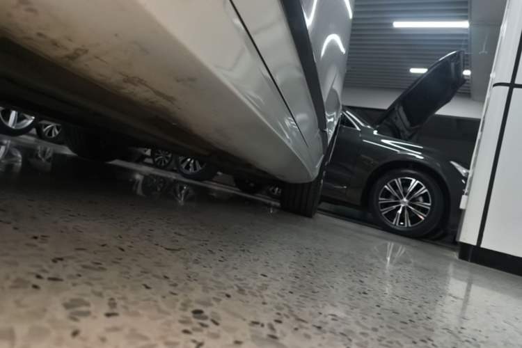Used Volvo S90 2021 B5 Zhiyuan Luxury Edition Left Side Sill