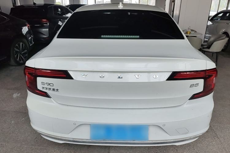Used Volvo S90 2021 B5 Zhiyuan Luxury Edition Rear