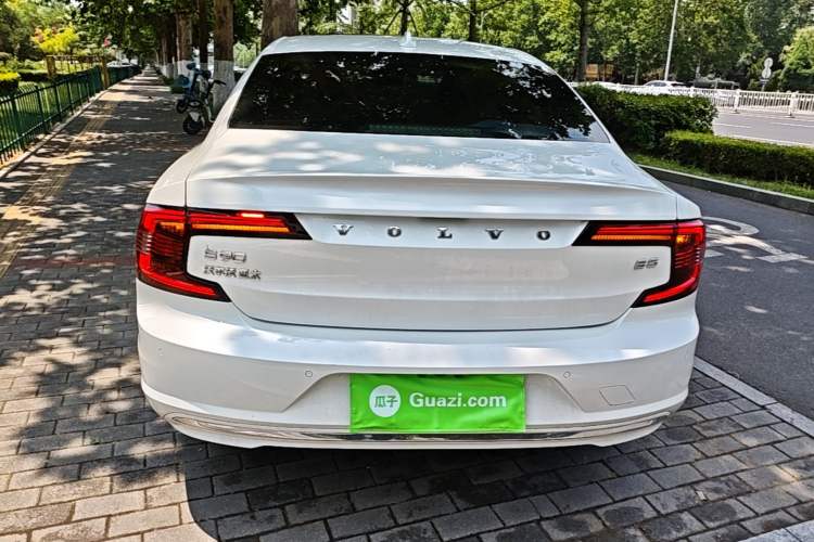 Used Volvo S90 2021 B5 Zhiyi Luxury Edition Rear