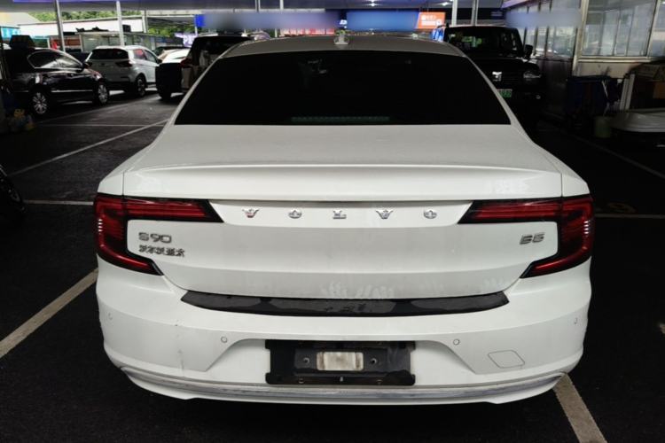 Used Volvo S90 2021 B5 Zhiyi Luxury Edition Rear