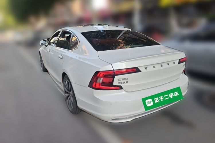 Used Volvo S90 2021 B5 Zhiyi Luxury Edition Rear Left 45 Deg