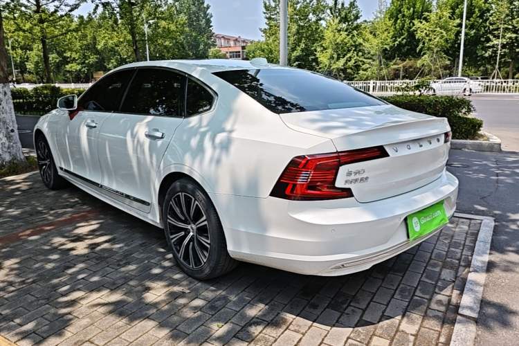 Used Volvo S90 2021 B5 Zhiyi Luxury Edition Rear Left 45 Deg