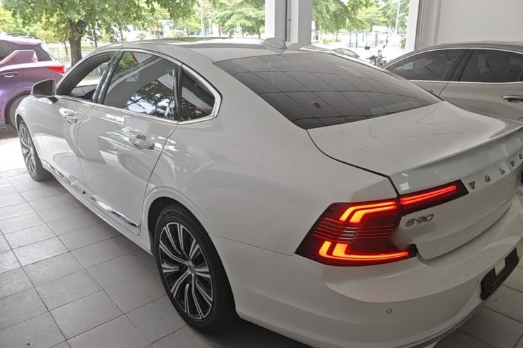 Used Volvo S90 2021 B5 Zhiyuan Luxury Edition Rear Left 45 Deg