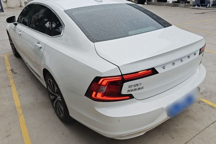 Used Volvo S90 2021 B5 Zhiyi Luxury Edition Rear Left 45 Deg