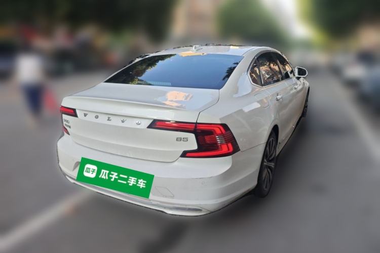 Used Volvo S90 2021 B5 Zhiyi Luxury Edition Rear Right 45 Deg