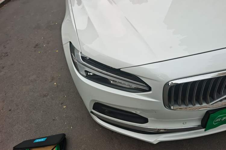 Used Volvo S90 2021 B5 Zhiyuan Luxury Edition Right Front Headlight