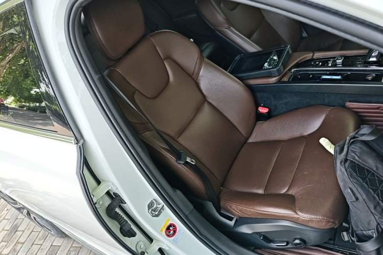 Used Volvo S90 2021 B5 Zhiyi Luxury Edition Right Front Seat