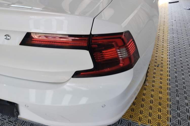 Used Volvo S90 2021 B5 Zhiyuan Luxury Edition Right Rear Taillight