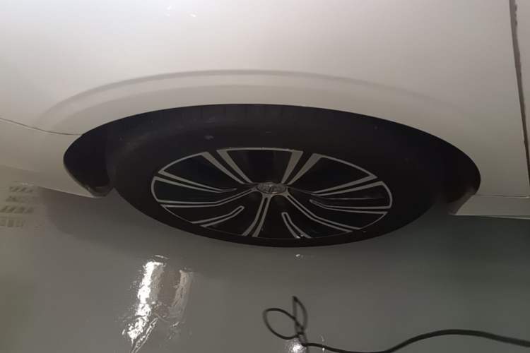 Used Volvo S90 2021 B5 Zhiyuan Luxury Edition Right Rear Wheel Hub