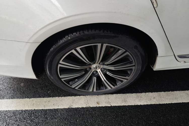 Used Volvo S90 2021 B5 Zhiyi Luxury Edition Right Rear Wheel Hub