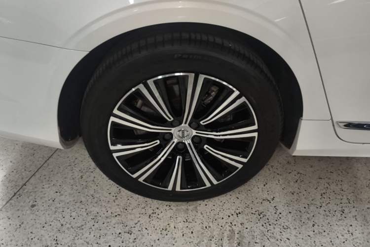 Used Volvo S90 2021 B5 Zhiyuan Luxury Edition Right Rear Wheel Hub
