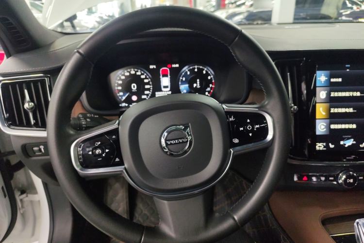 Used Volvo S90 2021 B5 Zhiyuan Luxury Edition Steering Wheel