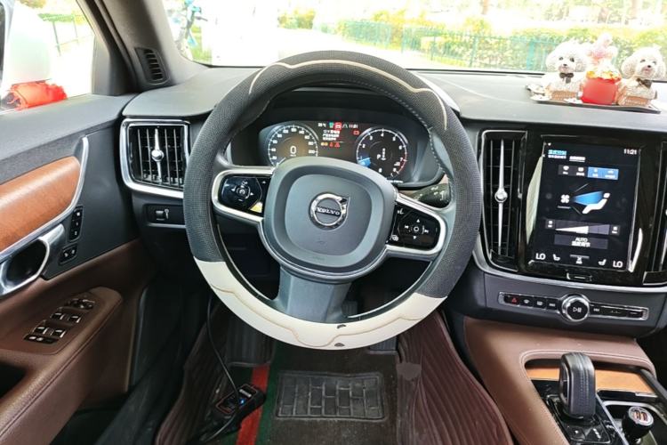 Used Volvo S90 2021 B5 Zhiyi Luxury Edition Steering Wheel