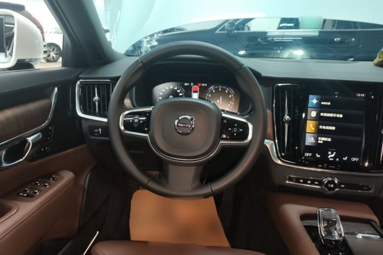 Used Volvo S90 2021 B5 Zhiyuan Luxury Edition Steering Wheel