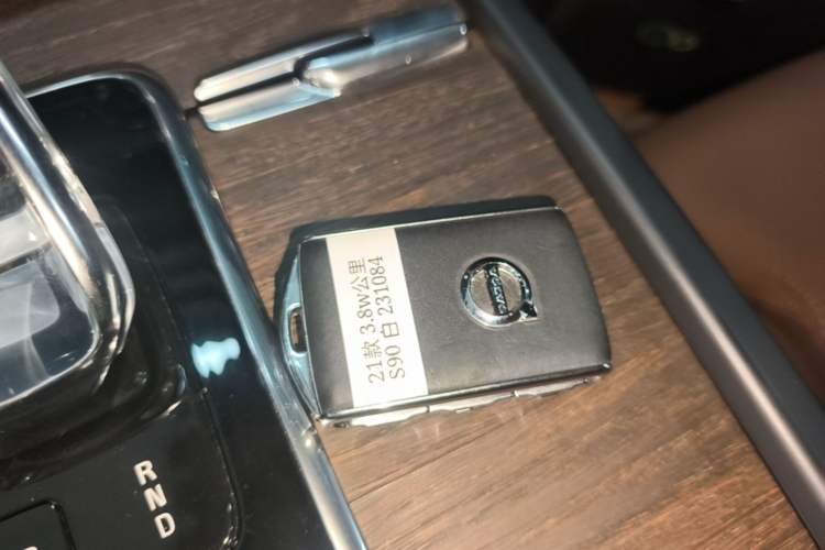 Used Volvo S90 2021 B5 Zhiyuan Luxury Edition Vehicle Key