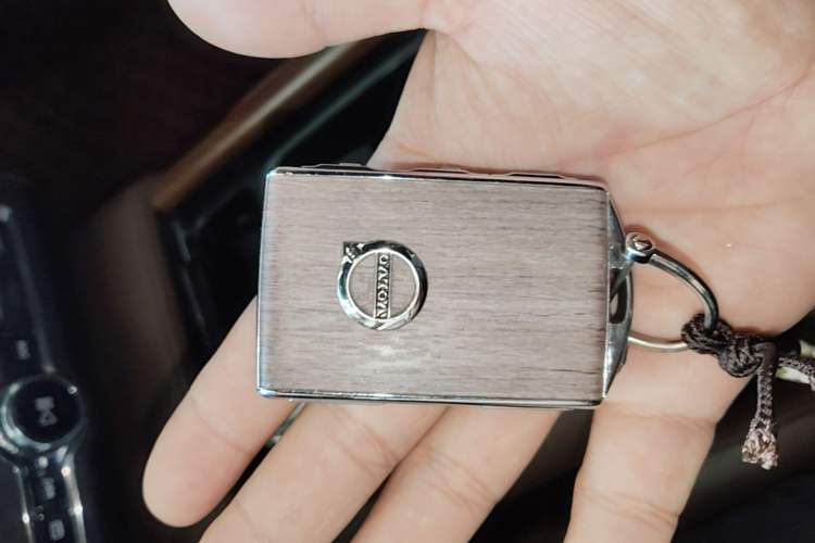 Used Volvo S90 2021 B5 Zhiyuan Luxury Edition Vehicle Key
