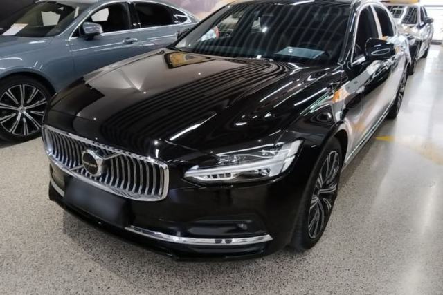 Used Volvo S90 2022 B5 Zhiya Luxury Edition