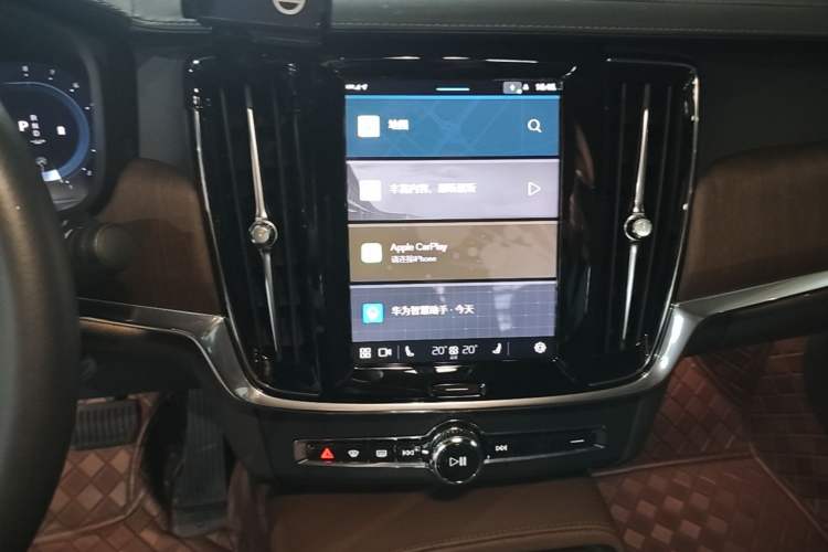 Used Volvo S90 2022 B5 Zhiyuan Luxury Edition Audio And AC Panel