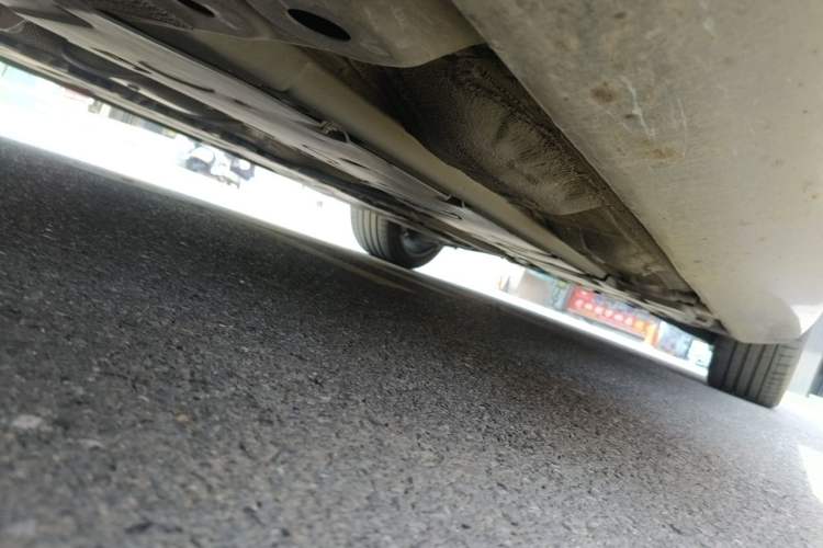 Used Volvo S90 2022 B5 Zhiyuan Luxury Edition Chassis Front Left