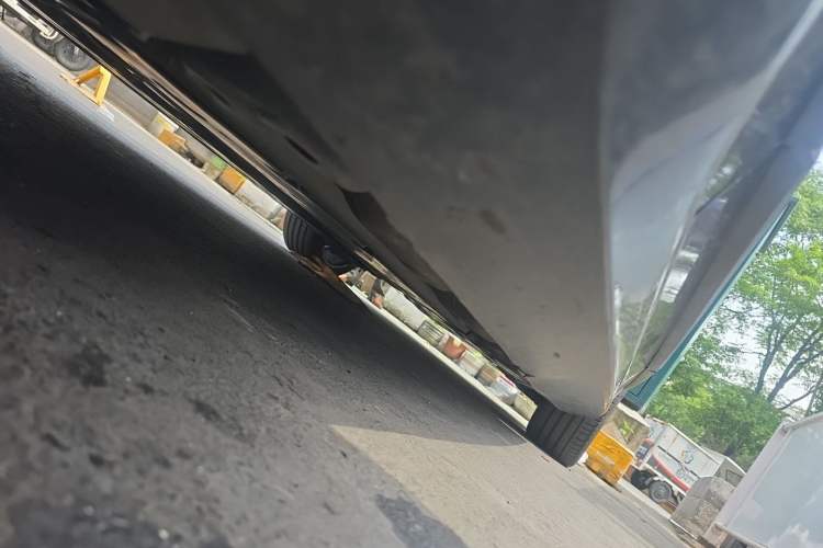 Used Volvo S90 2022 B5 Zhiyuan Luxury Edition Chassis Front Left