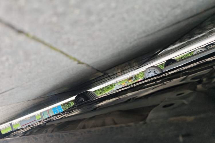 Used Volvo S90 2022 B5 Zhiyuan Luxury Edition Chassis Front Left