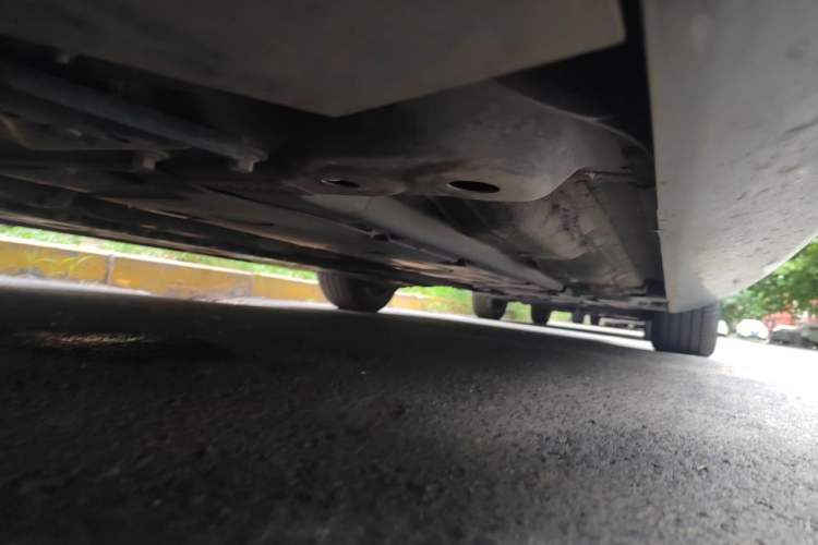 Used Volvo S90 2022 B5 Zhiyi Luxury Edition Chassis Front Left