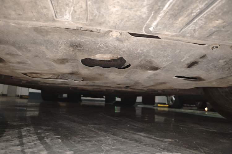 Used Volvo S90 2022 B5 Zhiyuan Luxury Edition Chassis Front