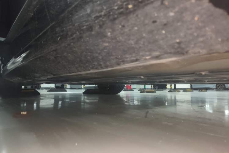Used Volvo S90 2022 B5 Zhiyuan Luxury Edition Chassis Front Right