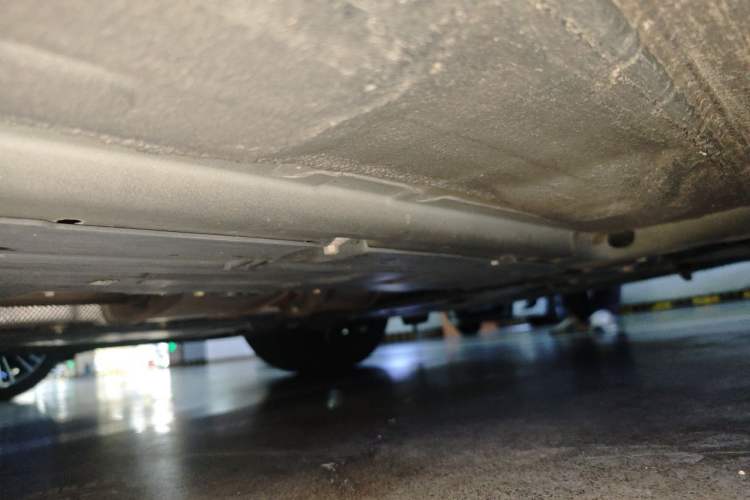 Used Volvo S90 2022 B5 Zhiyuan Luxury Edition Chassis Front Right